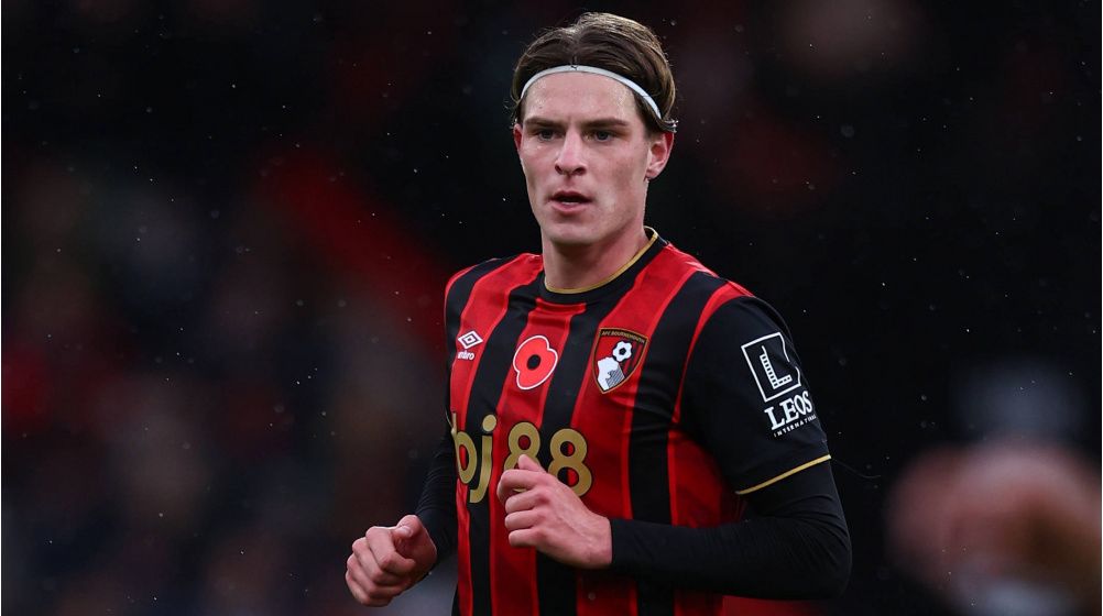 ALEX SCOTT AKUI PUAS JARINGKAN GOL KEMENANGAN DI STADIUM EMIRATES