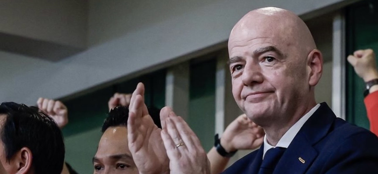 INFANTINO DI DESAK BERUNDUR?